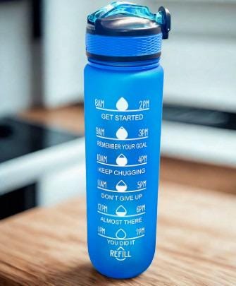 Zeta Phi Beta 32oz Water Bottle with secure lock