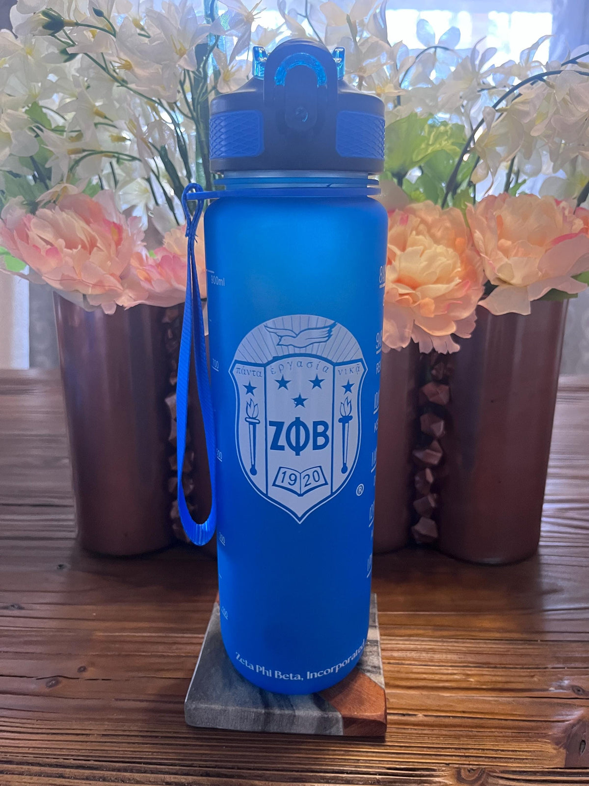 Zeta Phi Beta 32oz Water Bottle with secure lock