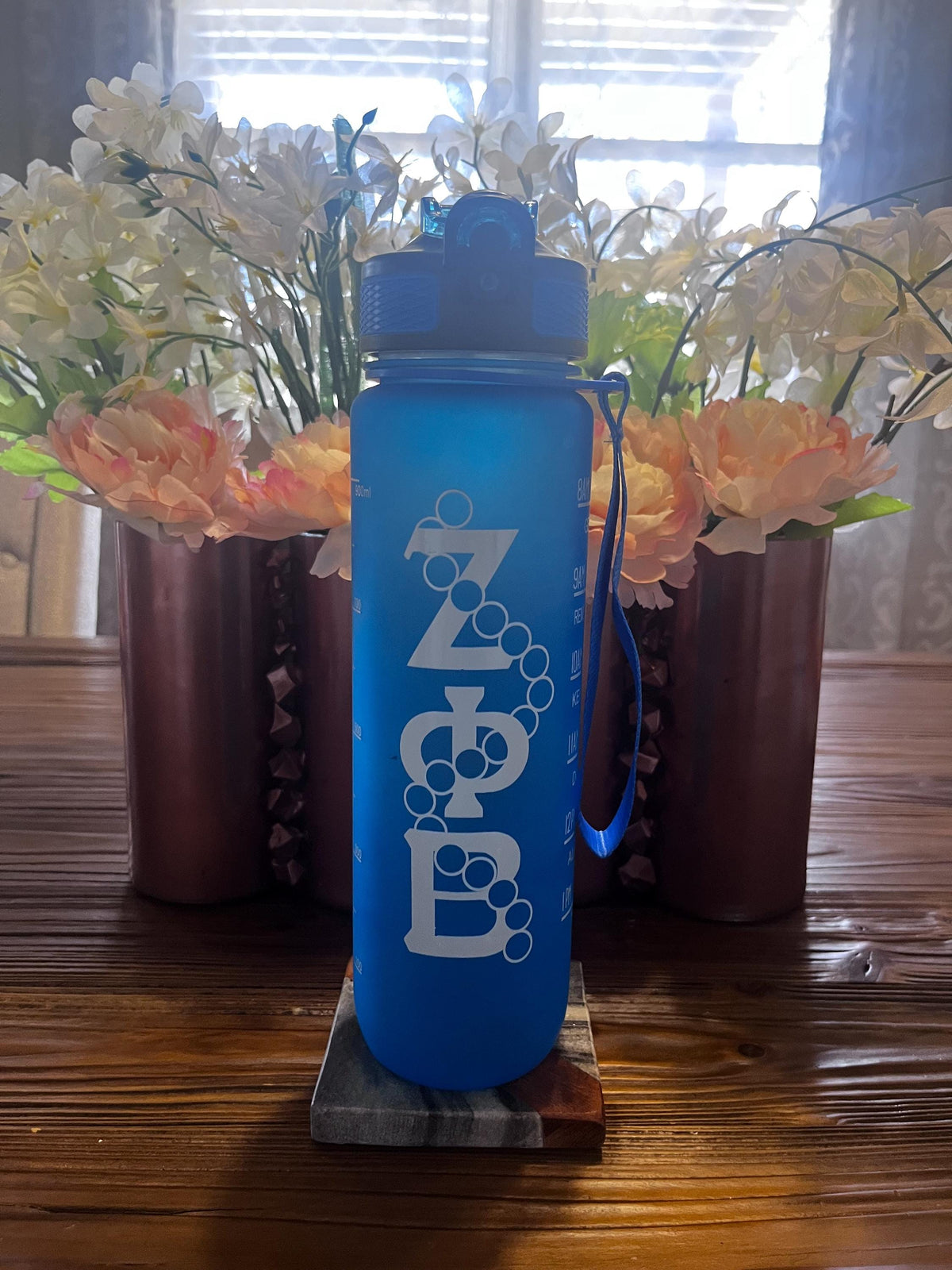 Zeta Phi Beta 32oz Water Bottle with secure lock