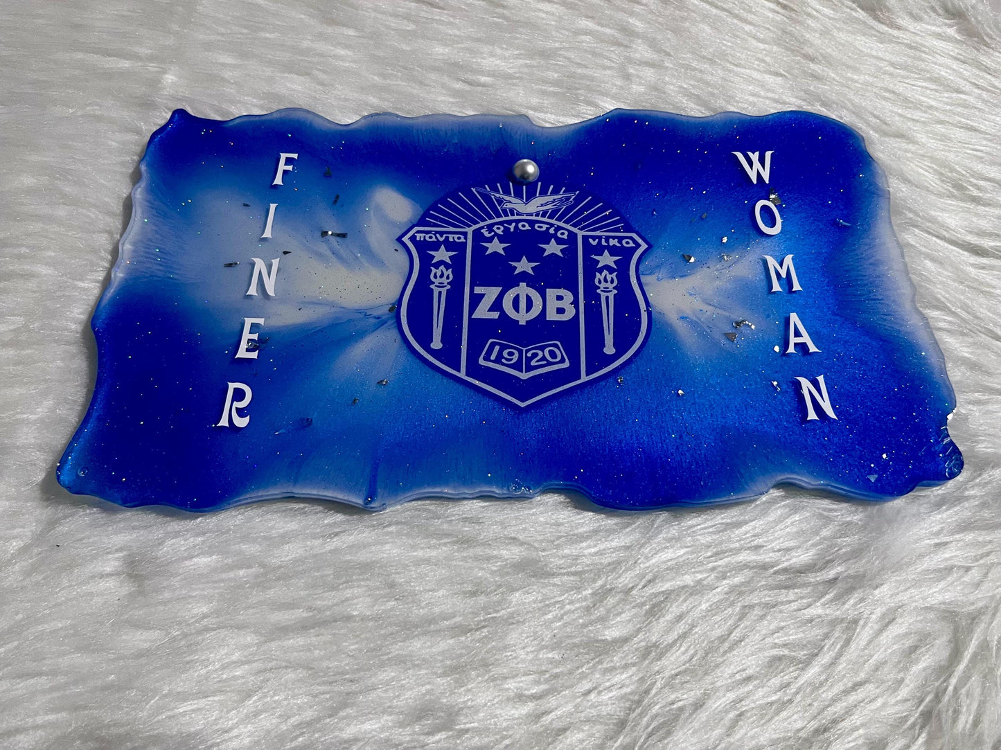 Customize Zeta Finer Woman vanity jewelry and perfume tray.