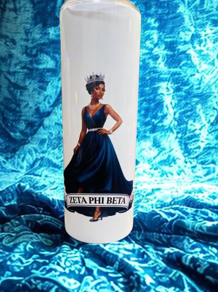 Zeta Phi Beta Royal Queen 20oz Tumbler includes a straw and a cleaning tool